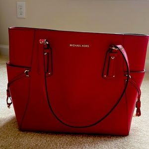 Michael Kors Voyager East West Crossgrain Leather Tote Bright Red/Gold